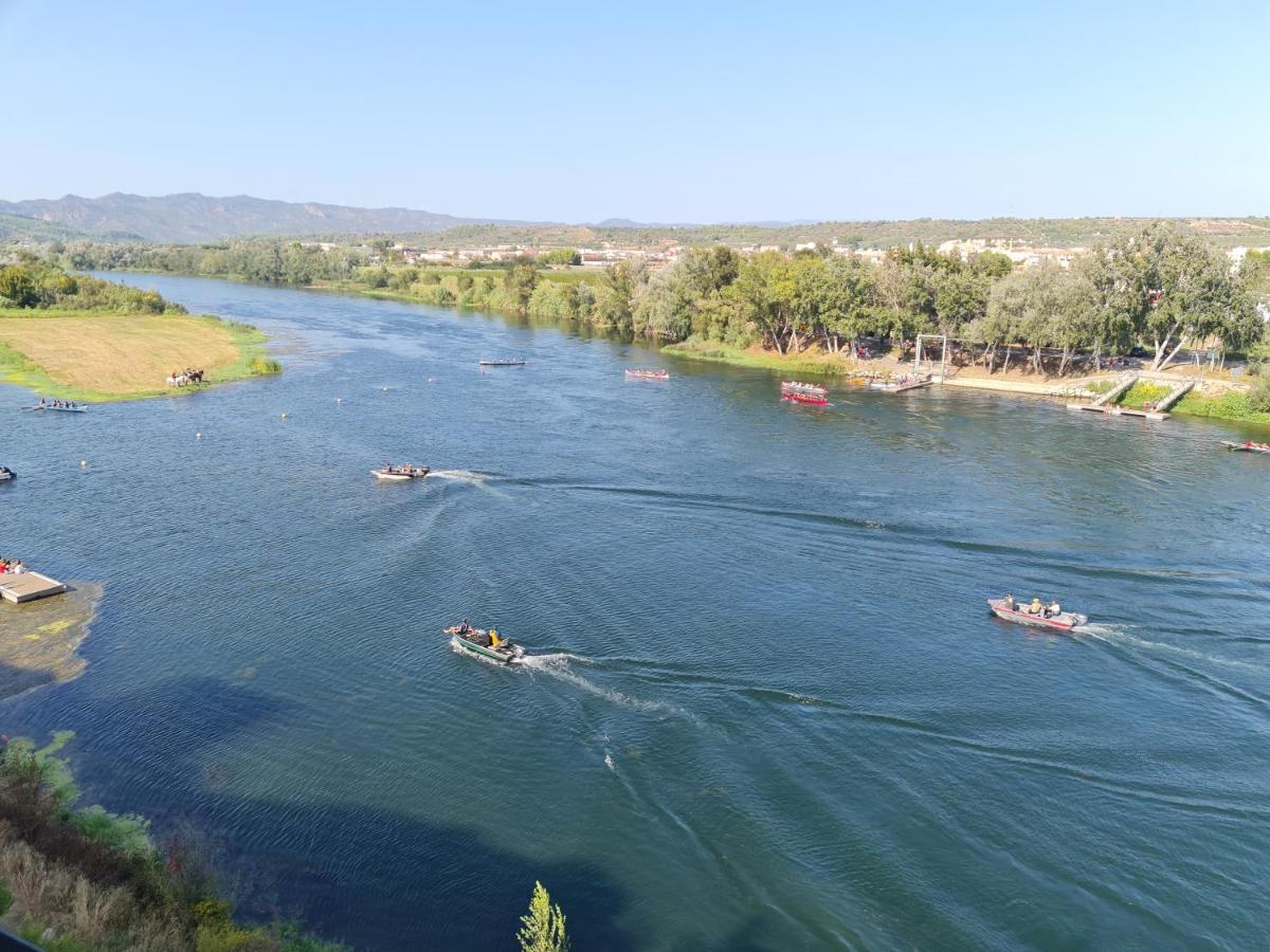 River Ebro Apartments Мора-де-Эбро Экстерьер фото
