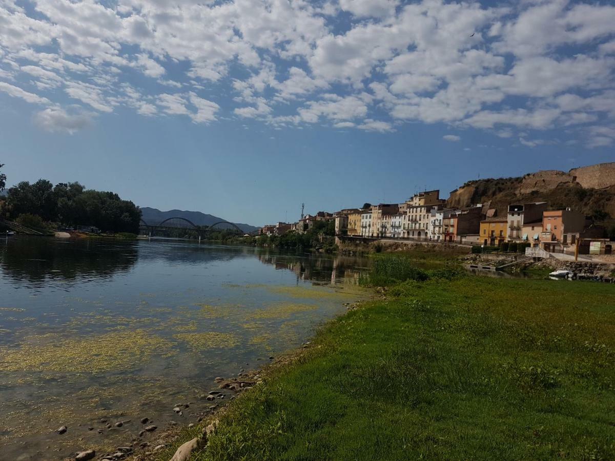River Ebro Apartments Мора-де-Эбро Экстерьер фото